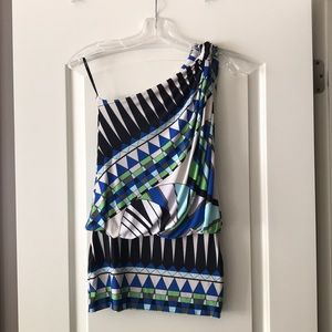 Analili off the shoulder top XS